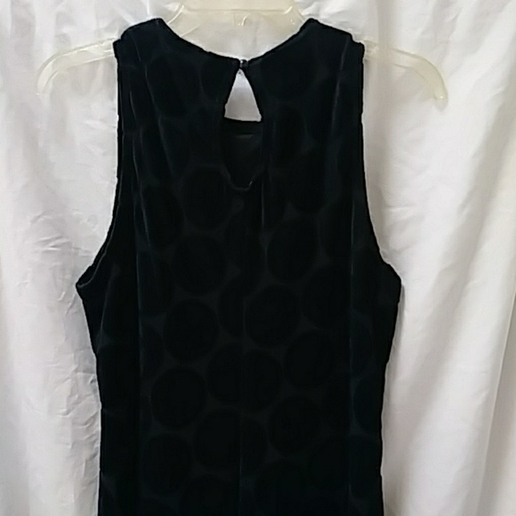 Little Black Dress - Picture 5 of 8